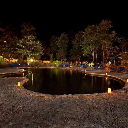 Rosalie Bay Resort Exterior photo