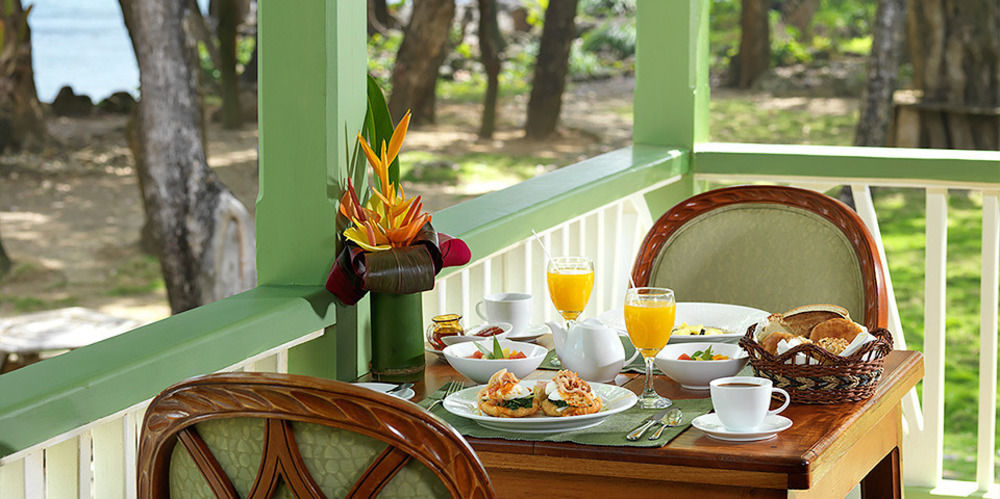 Rosalie Bay Resort Exterior photo