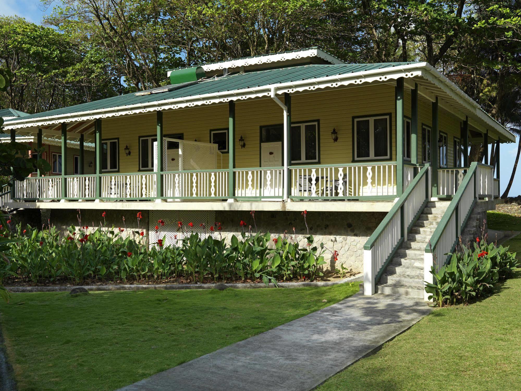Rosalie Bay Resort Exterior photo